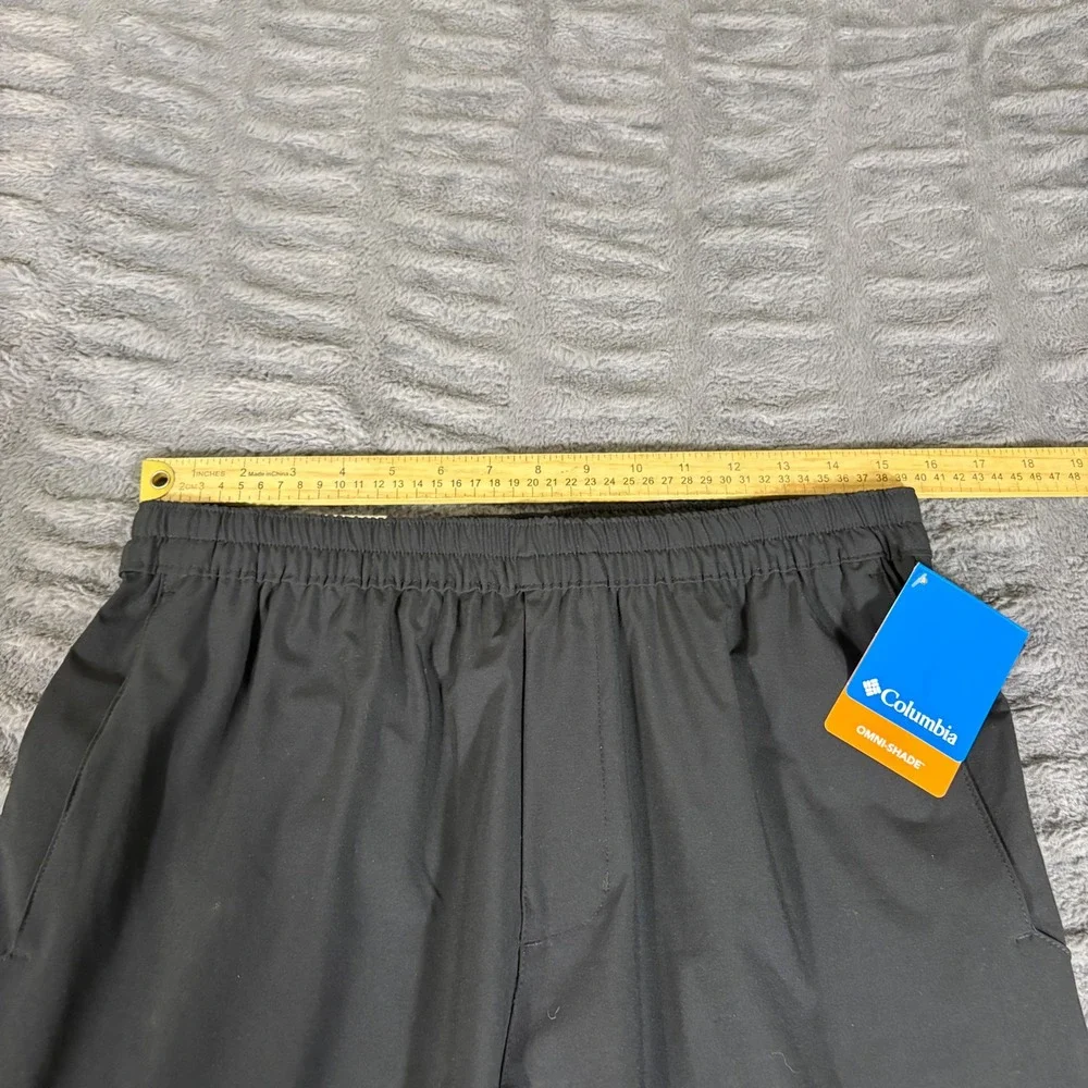 Columbia Hike Jogger Mens Medium Regular Black AM5842-010 Omni-Shield NWT